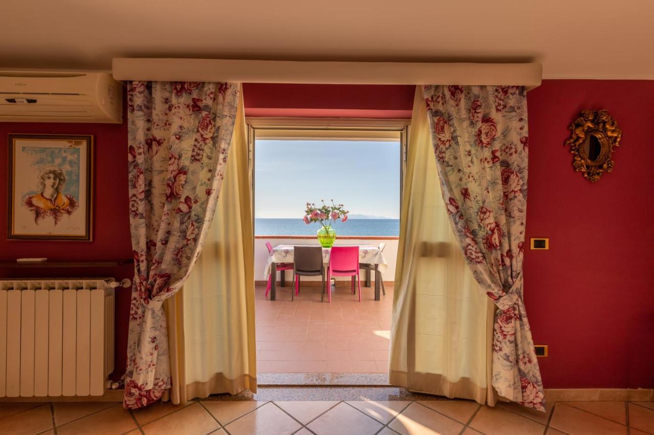 Vacanze Al Mare Patrizia'S Sweet Home Terme Vigliatore Ngoại thất bức ảnh
