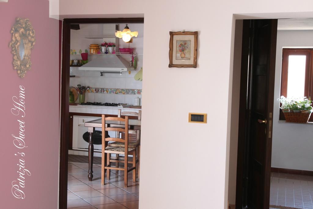 Vacanze Al Mare Patrizia'S Sweet Home Terme Vigliatore Phòng bức ảnh
