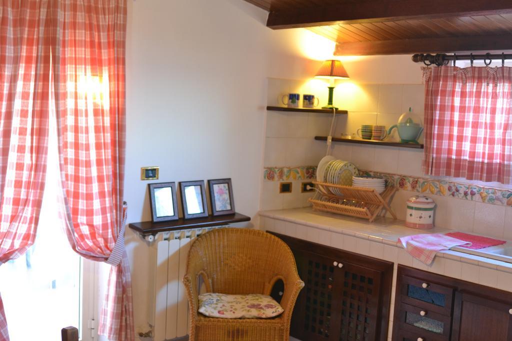 Vacanze Al Mare Patrizia'S Sweet Home Terme Vigliatore Phòng bức ảnh